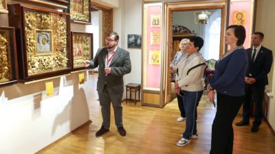 Участники заседания комиссии Парламентского собрания по культуре посетили Ветковский музей