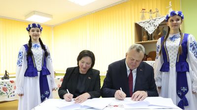 От народных ремесел к культурному коду. "Белхудожпромыслы" и БГУИЯ подписали соглашение о сотрудничестве 