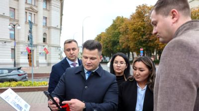 Памятную табличку с QR-кодом установили у памятника Т-34 в Минске