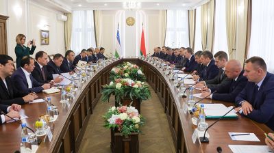 В правительстве состоялась встреча с первым заместителем министра экономики и финансов Узбекистана