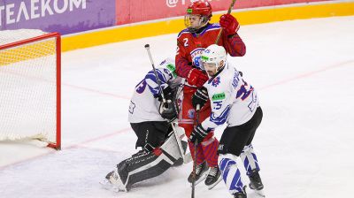 Хоккеисты минской "Юности" обыграли "Брест"