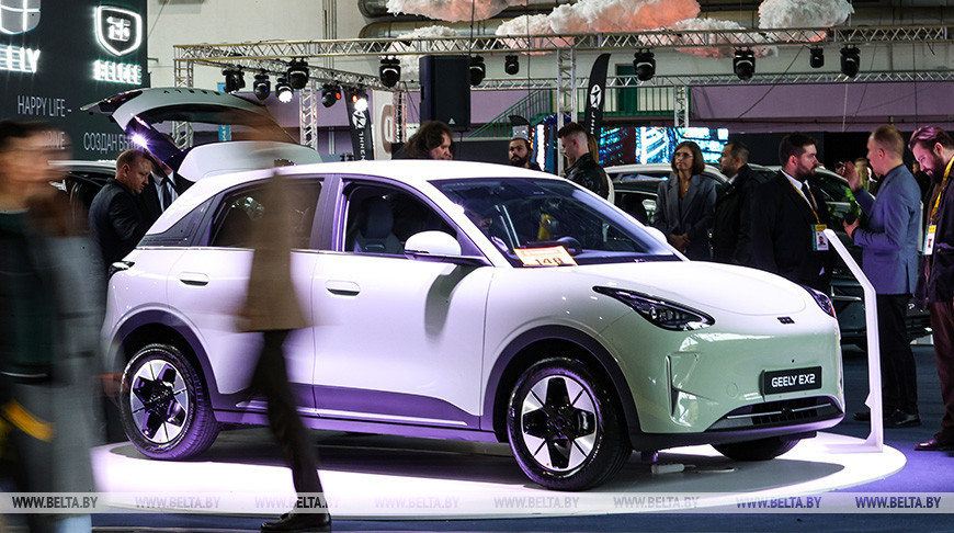 "БЕЛДЖИ" презентовал новую модель электромобиля