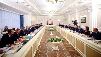 Лукашенко провел совещание о проектах прогнозных документов на 2026 год
