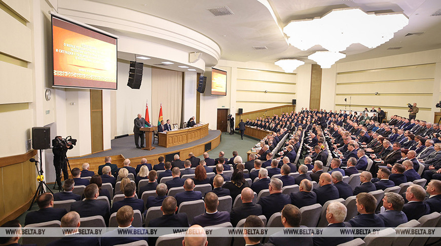 Лукашенко о Витебской области: нужен внятный план реального возрождения региона