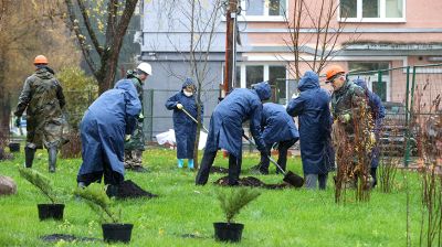 Республиканский субботник прошел на объекте строительства хирургического корпуса Минской облбольницы