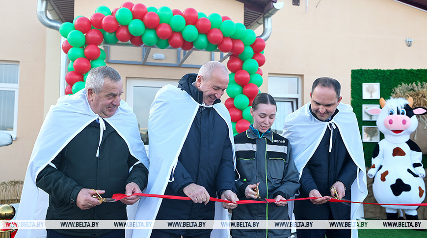 С учетом последних достижений в животноводстве. В Островецком районе торжественно открыли МТК