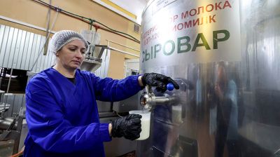 Сливочное масло начнет выпускать частная сыроварня в Городке до конца 2025 года