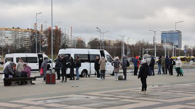 Очереди на пригородные маршрутки в Минске