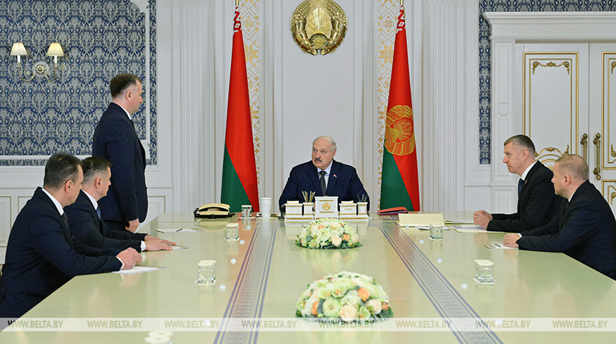Лукашенко рассмотрел кадровые вопросы