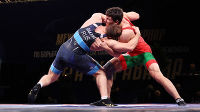 Белорусские борцы завоевали четыре золота на домашнем турнире памяти Караваева