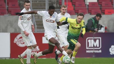 Футболисты минского "Динамо" сыграли вничью с чемпионами Беларуси