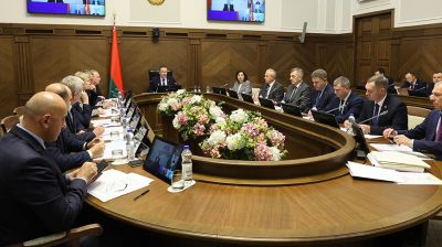 Сверить часы и обсудить ход подготовки. Турчин провел заседание оргкомитета ВНС