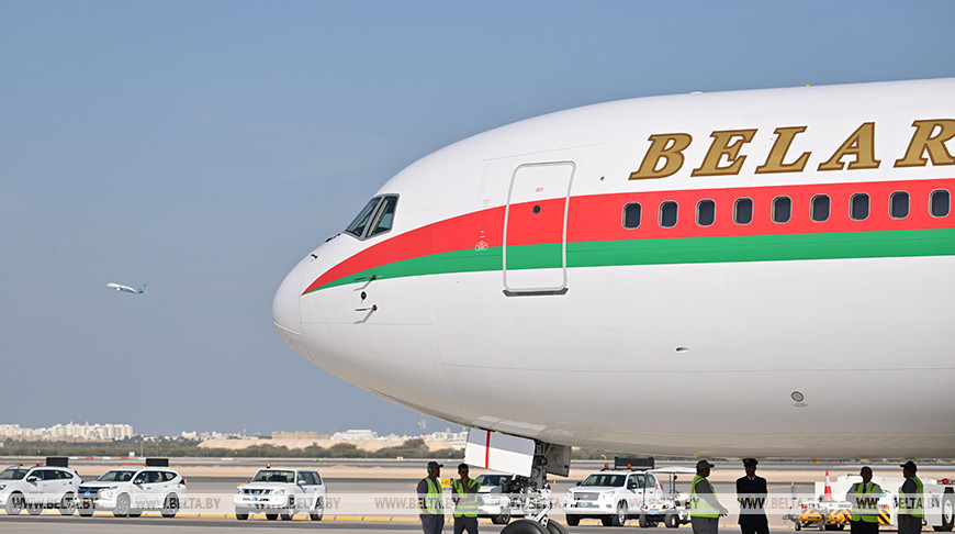 Лукашенко направился с официальным визитом в Алжир