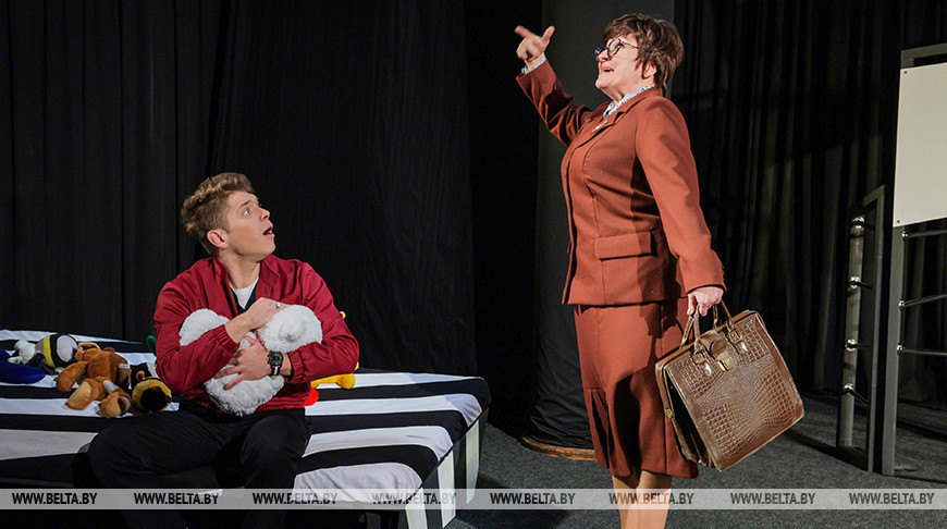 "Титановая ведьма". Премьера по пьесе белорусской писательницы прошла в Витебске