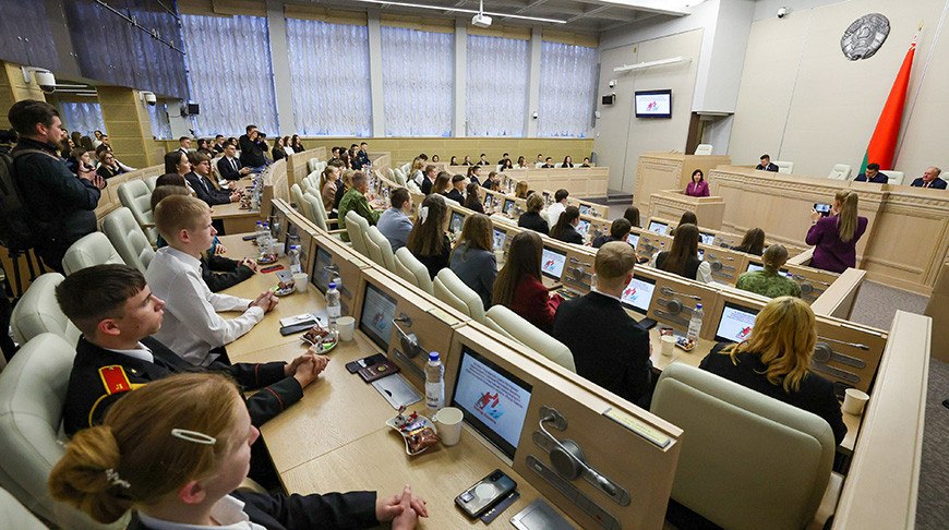 В Минске стартовал первый молодежный военно-патриотический форум