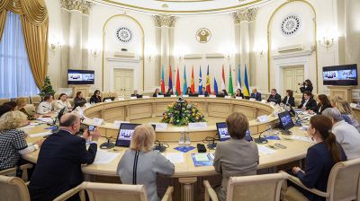 "Обеспечить безбарьерную среду и реализовать таланты". Как развивается инклюзивная культура в СНГ 