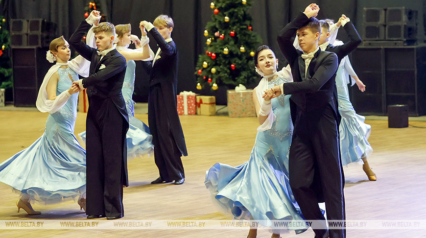 Талантливая молодежь собралась на областном новогоднем балу в Гомеле