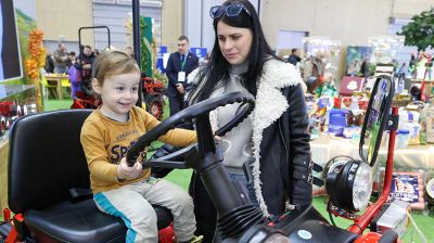 Познавательно, увлекательно, красиво. На выставке "Моя Беларусь" в праздничные выходные ажиотаж