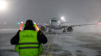 Первый после возобновления авиасообщения рейс "Белавиа" из Израиля встретили в Минске