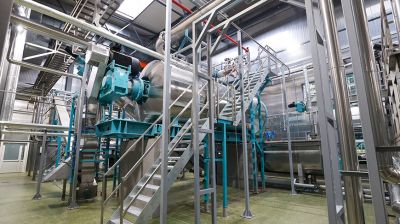 Непрерывный цикл. Сколько продукции в год будет производить новый завод агрокомбината "Дзержинский"