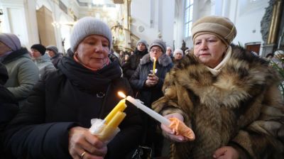 Католики празднуют Сретение Господне