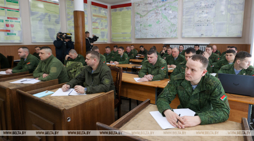Соединение сил спецопераций в Бресте приведено в повышенную готовность во время проверки ВС