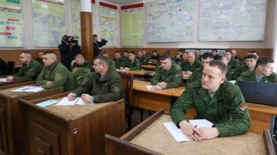 Соединение сил спецопераций в Бресте приведено в повышенную готовность во время проверки ВС