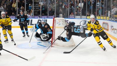 Минское "Динамо" на домашней арене обыграло "Северсталь" в КХЛ 