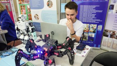 Помочь выбрать путь в профессию: выставка для абитуриентов "Образование и карьера" открылась в Минске