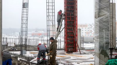 Физкультурно-оздоровительный комплекс строится в Петрикове 