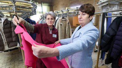 "Ценовой фактор - решающий". Как в полоцком доме быта сохраняют популярные у населения услуги