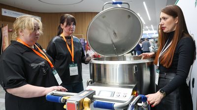 Беларусь к 2030 году планирует увеличить производство молока до 10,5 млн тонн