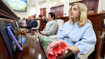 Диалог о будущем сердца страны. В Овальном зале собрались женщины, которые хотят сделать жизнь на селе ярче и комфортнее