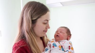 "Сделали для семьи главный подарок". В Витебском областном роддоме прошел праздник для мам