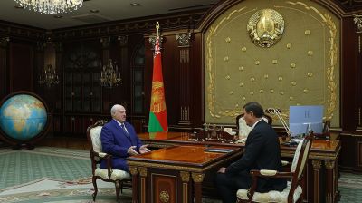 Лукашенко принял с докладом главу МИД по итогам его визитов в страны Африки