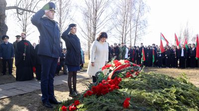 Останки 12 жертв геноцида белорусского народа перезахоронили в Кобрине 