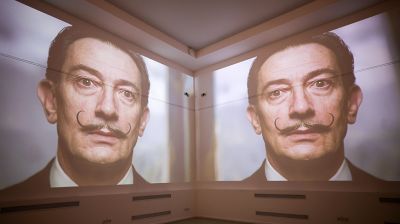 Более 200 уникальных работ Сальвадора Дали представлено на выставке во Дворце искусств в Минске