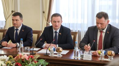 Турчин: Беларусь не будет конфисковывать фуры с литовской регистрацией