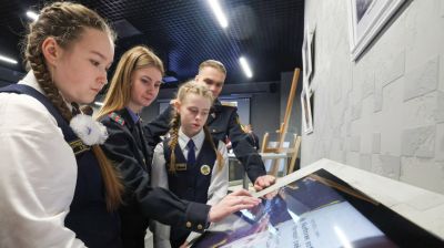 "Судьба подарила счастье жить…" Фотодокументальная выставка открылась в музее Хатыни