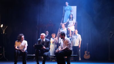 Владимирский академический театр драмы представил спектакль "Черные доски" на театральном форуме "M.@rt.контакт"