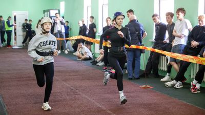 В Бресте проходит первенство города по подъему по штурмовой лестнице