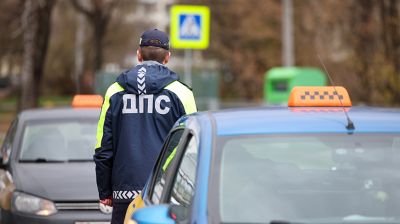 Нарушений ПДД со стороны такси стало меньше. Как прошел рейд ГАИ в Минске
