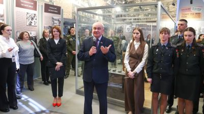 Совместный проект Музея истории ВОВ и Музея часового дела Беларуси презентовали в Минске