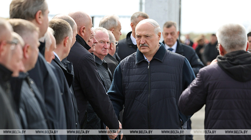 Лукашенко обозначил актуальные задачи по развитию агросервисов