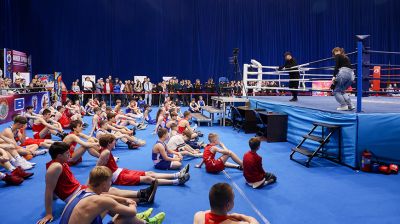 Чемпионы мира по боксу Цзю и Пирог провели мастер-класс для участников мемориала Ботвинника
