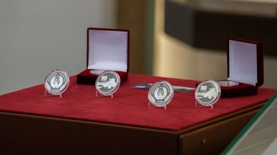 Первые памятные монеты, отчеканенные в Беларуси, поступят в продажу 29 апреля