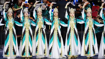 Национальные мелодии и мировые хиты. Мастера искусств Таджикистана представили гала-концерт в Минске