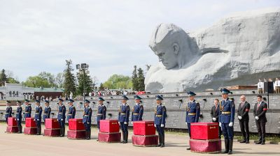 В Брестской крепости перезахоронили останки защитников легендарной цитадели над Бугом