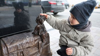 Две миниатюрные скульптуры Валошки появились в Витебске