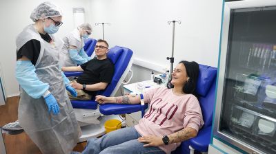 "Белая Русь - родная кровь". В Минске стартовала акция по безвозмездной сдаче крови 